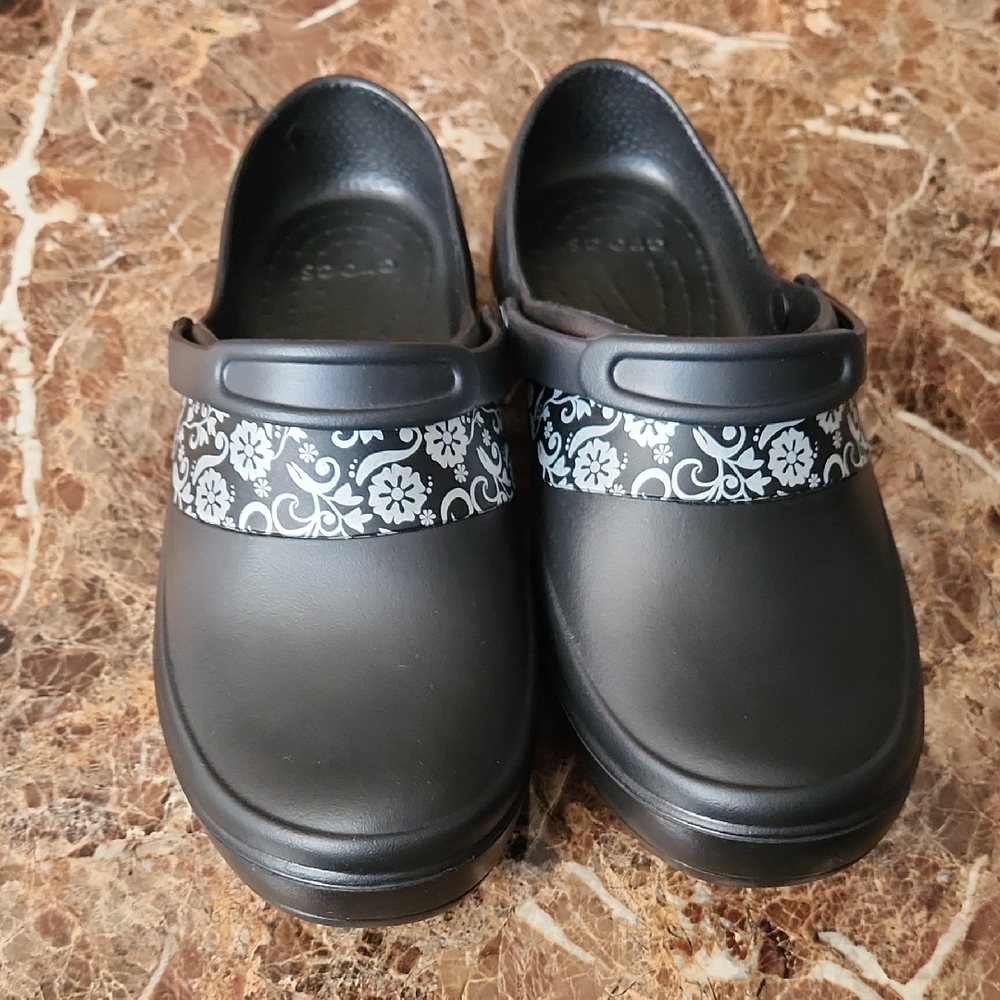 CROCS Black and Gray Floral Mules